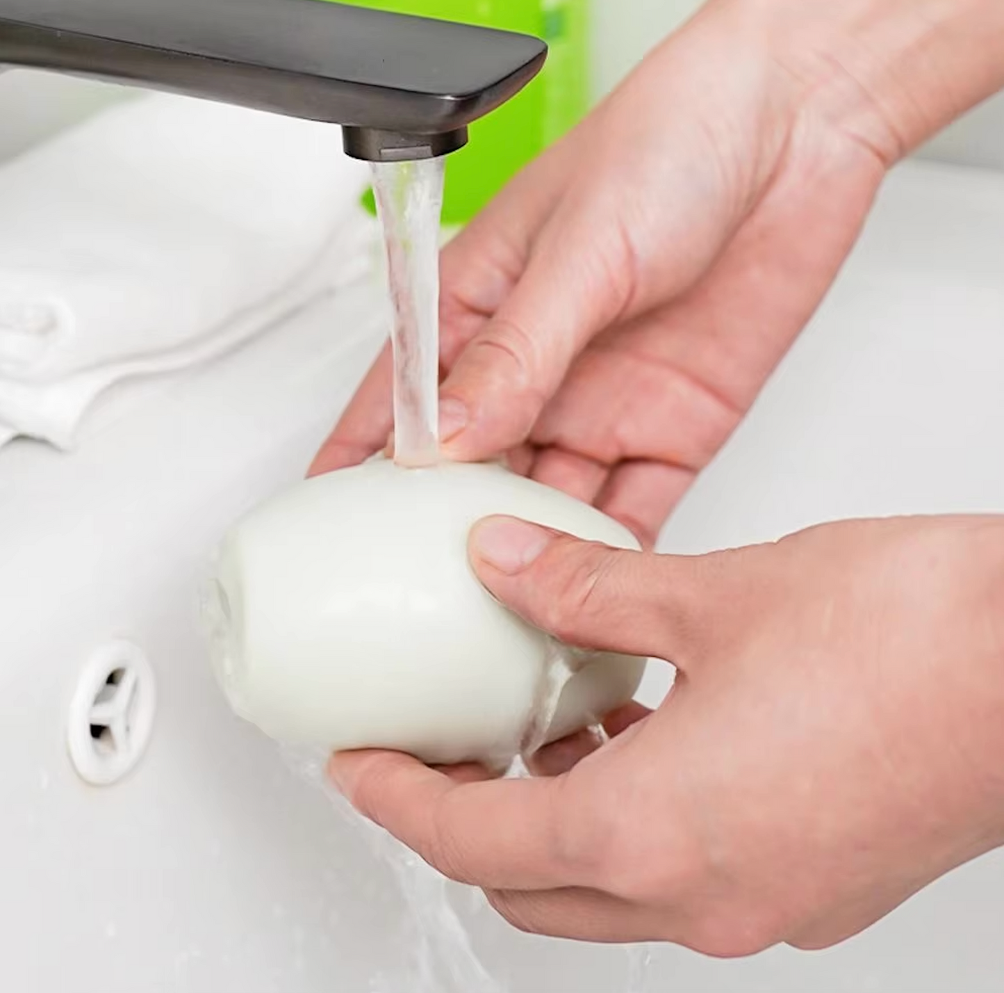 Rouleau adhésif lavable : éliminez poils et peluches facilement