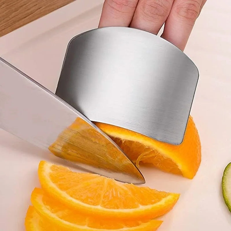 Protection doigts en acier : cuisine en toute sécurité !